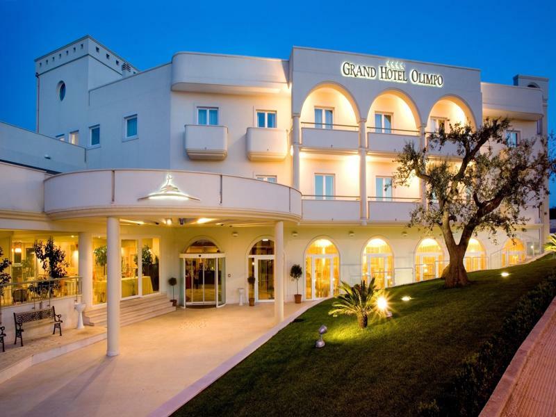 Grand Hotel Olimpo Алберобело Екстериор снимка